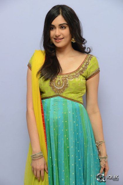 Adah-Sharma-at-Garam-Movie-Release-Date-Press-Meet